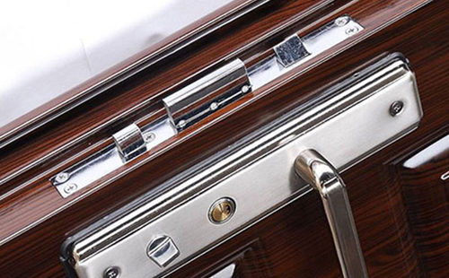 自贡24小时上门开锁公司