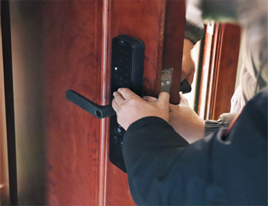 自贡24小时上门开锁公司